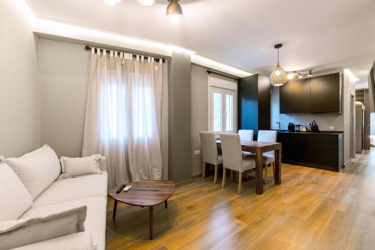 Triana Apartments Deluxe Sevilla Bagian luar foto