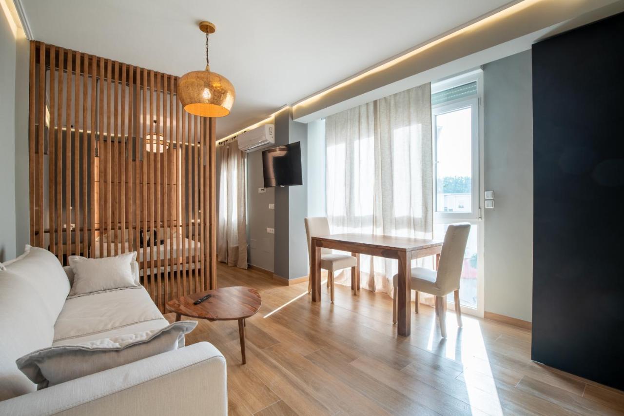 Triana Apartments Deluxe Sevilla Ruang foto